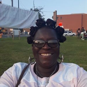 Meet your Posher, Marilyn